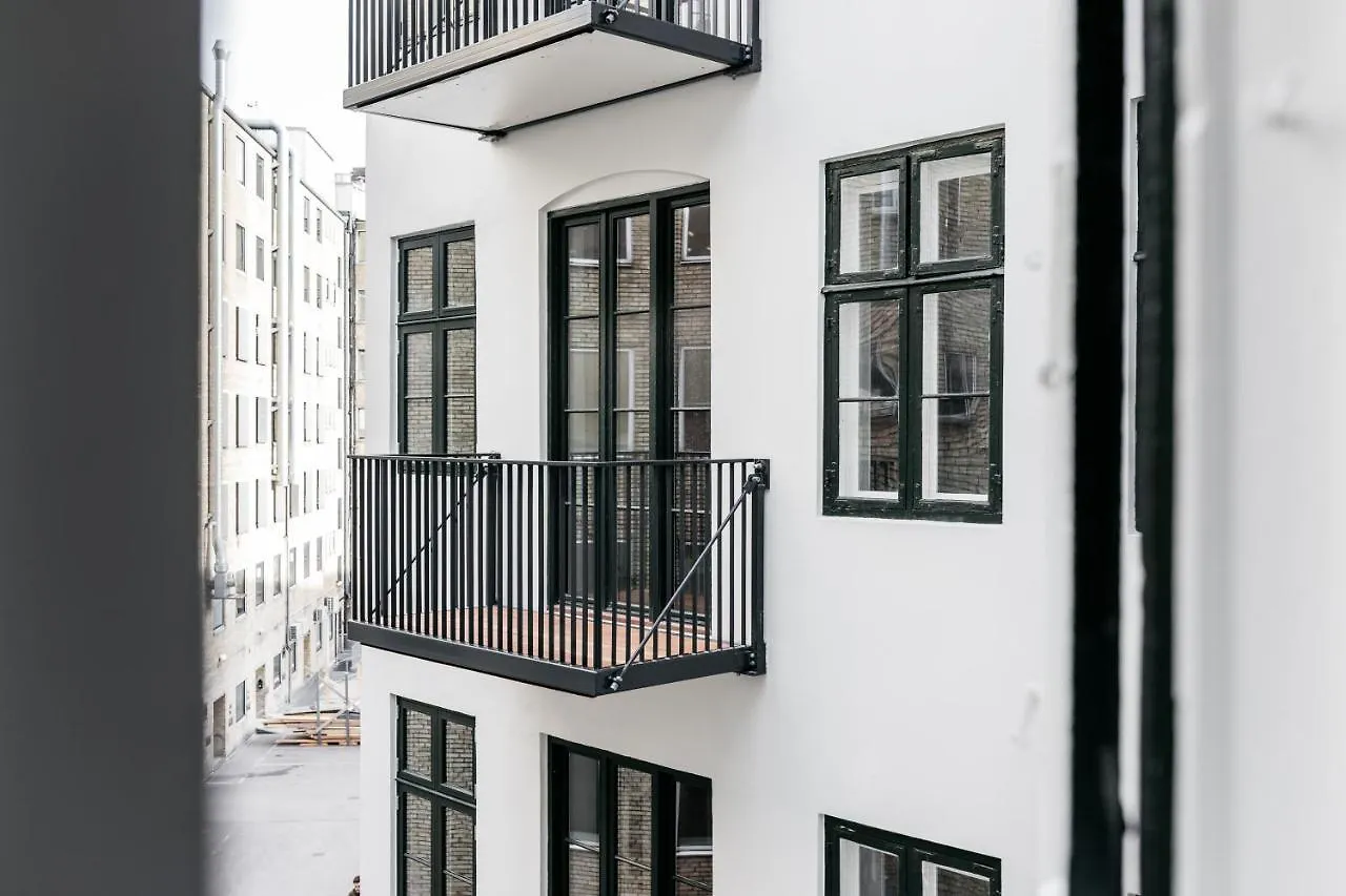 Stylish 4 Bedroom Apartment In Cph City Копенгаген