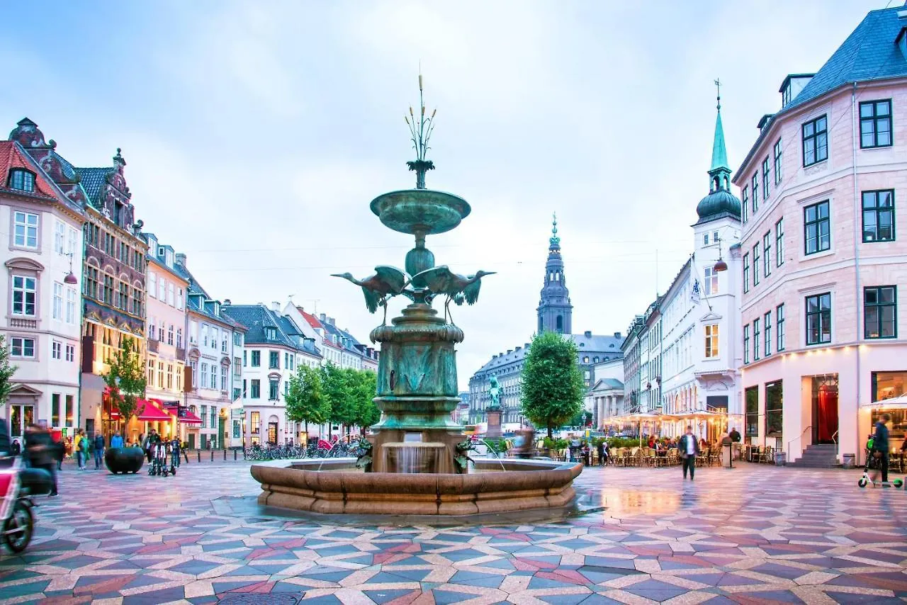 Stylish 4 Bedroom Apartment In Cph City Копенгаген