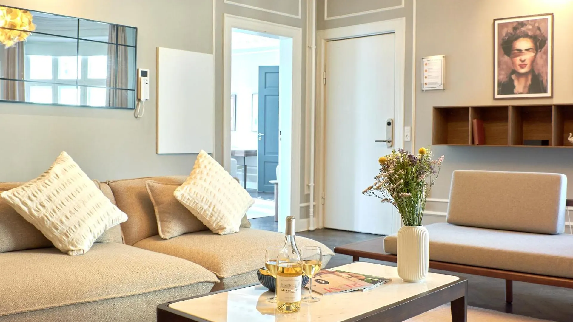 Stylish 4 Bedroom Apartment In Cph City Копенгаген