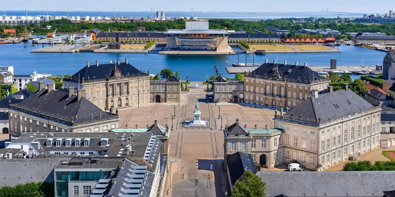 Stylish 4 Bedroom Apartment In Cph City Copenhagen