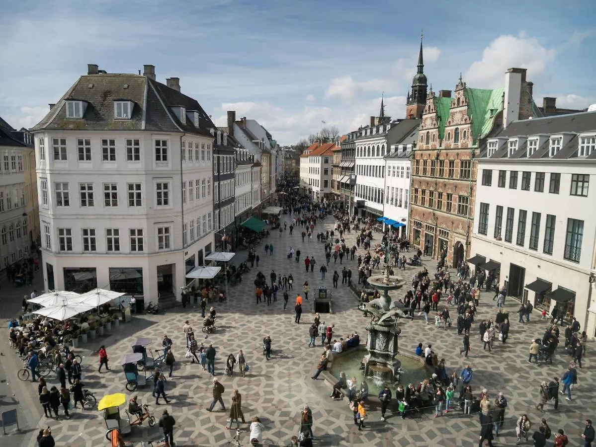 Stylish 4 Bedroom Apartment In Cph City Copenhagen